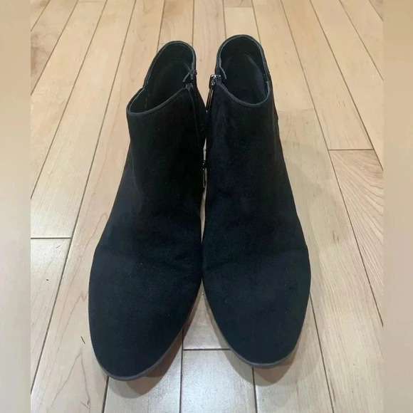 Black Chelsea boots circus by Sam edlemen | size 11 - Picture 2 of 7